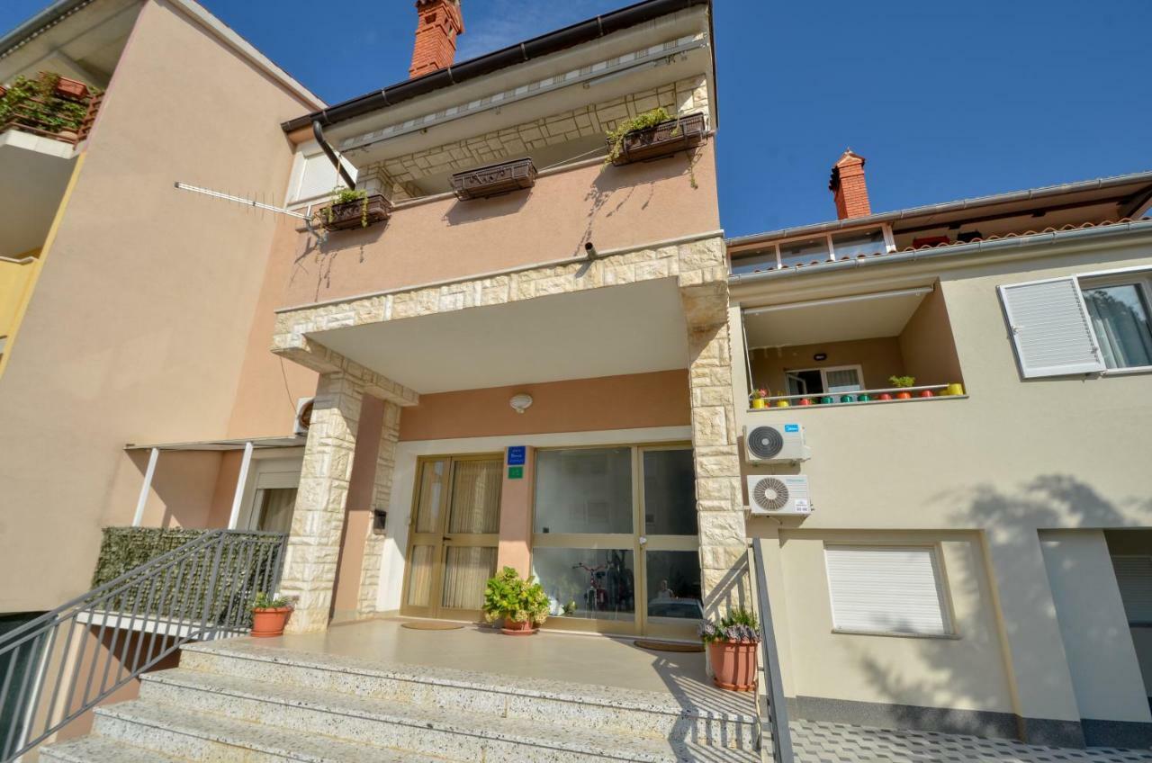 Apartment Pecirep Pula Exterior photo