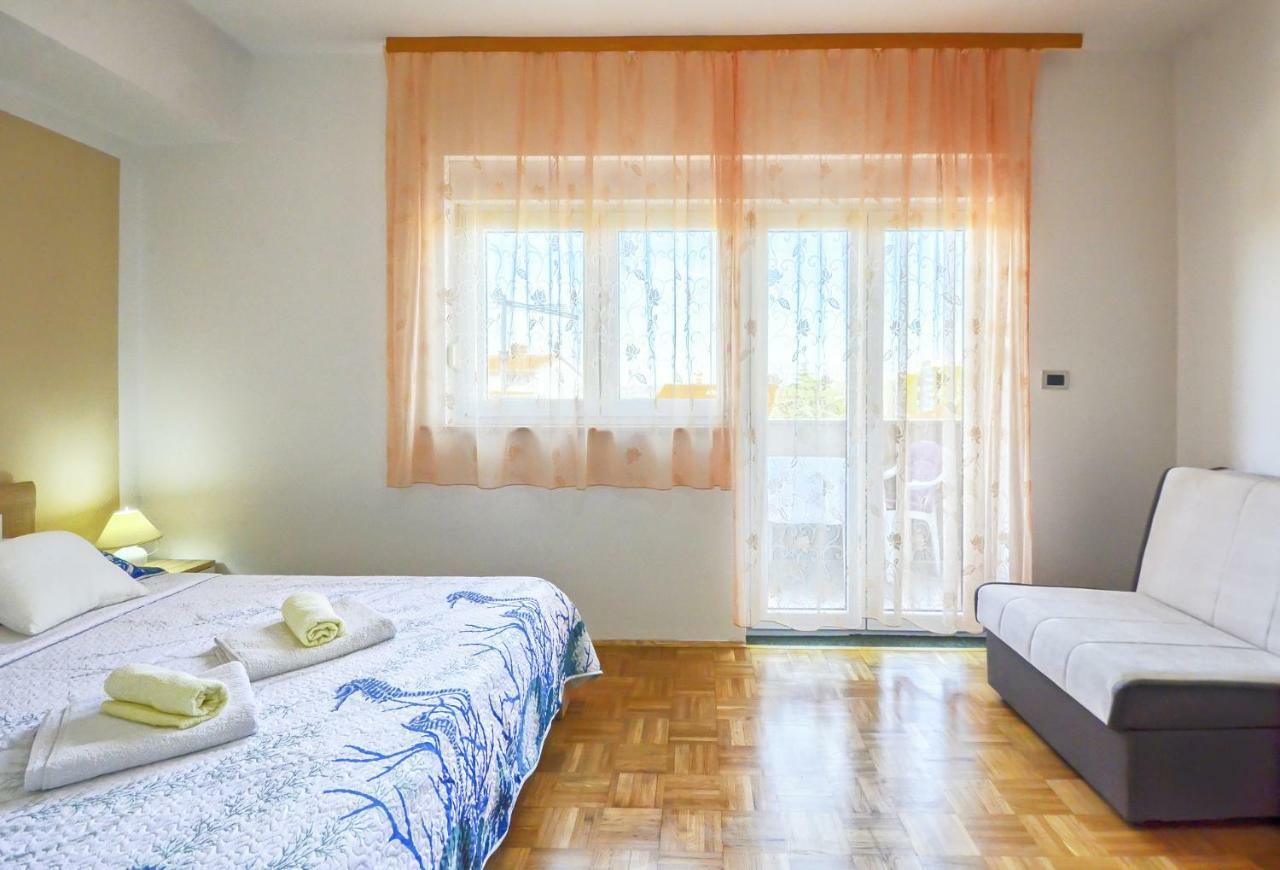Apartment Pecirep Pula Exterior photo